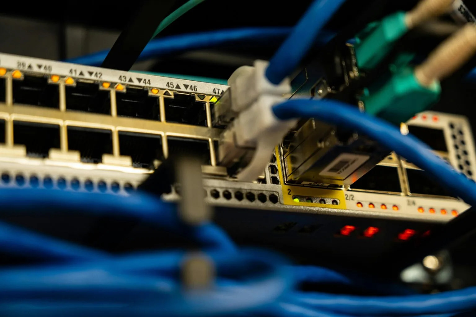 Routers & Networking